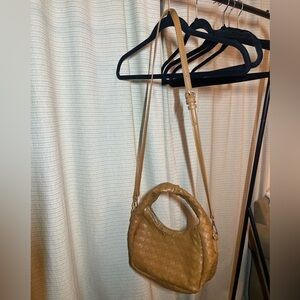 Urban Expressions crossbody purse